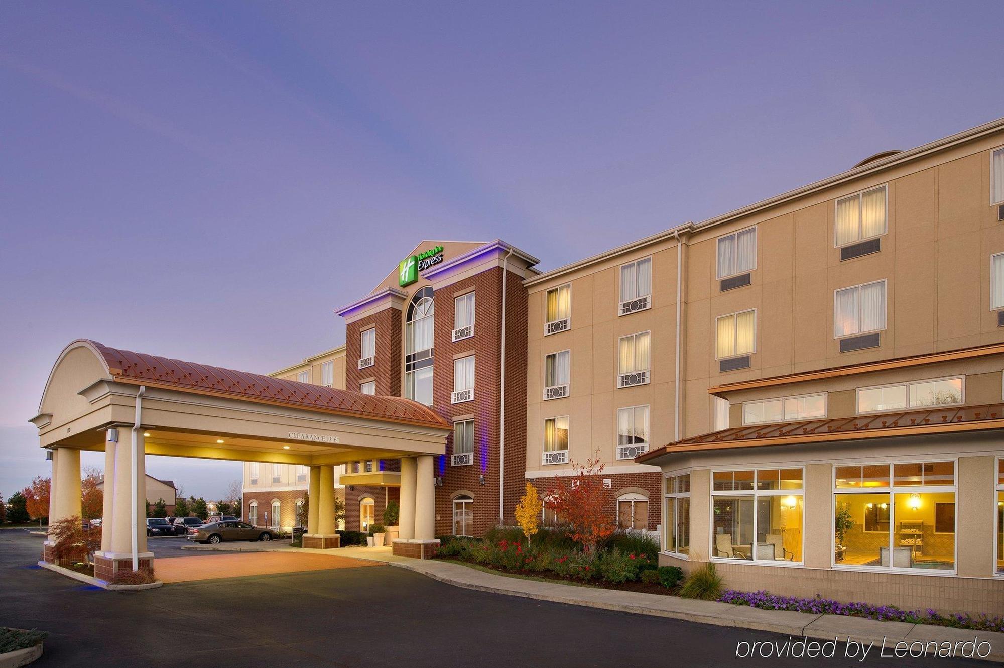 Holiday Inn Express & Suites Schererville By Ihg Екстер'єр фото